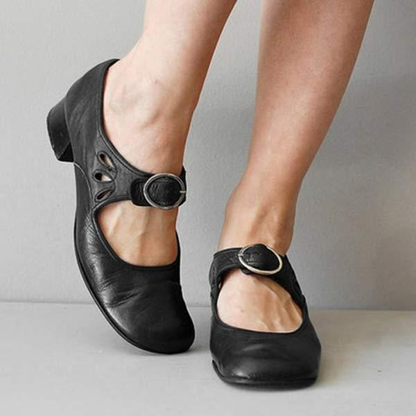 Lederschuhe mit niedrigem Absatz für Damen mit zeitloser Eleganz