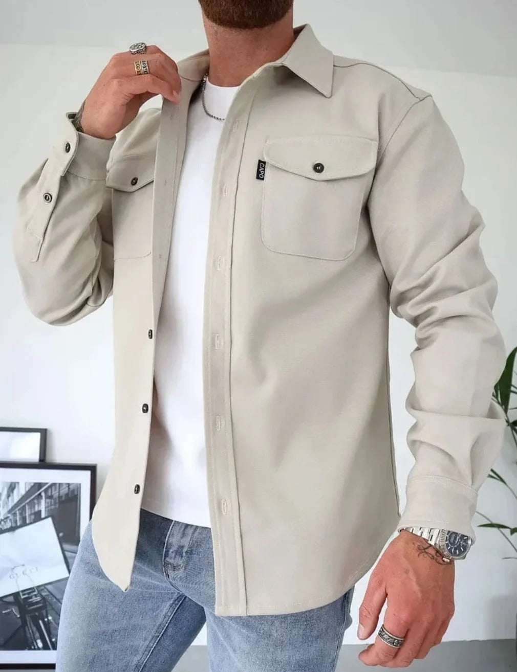 Herren-Oberhemd mit Knopfleiste und Brusttaschen