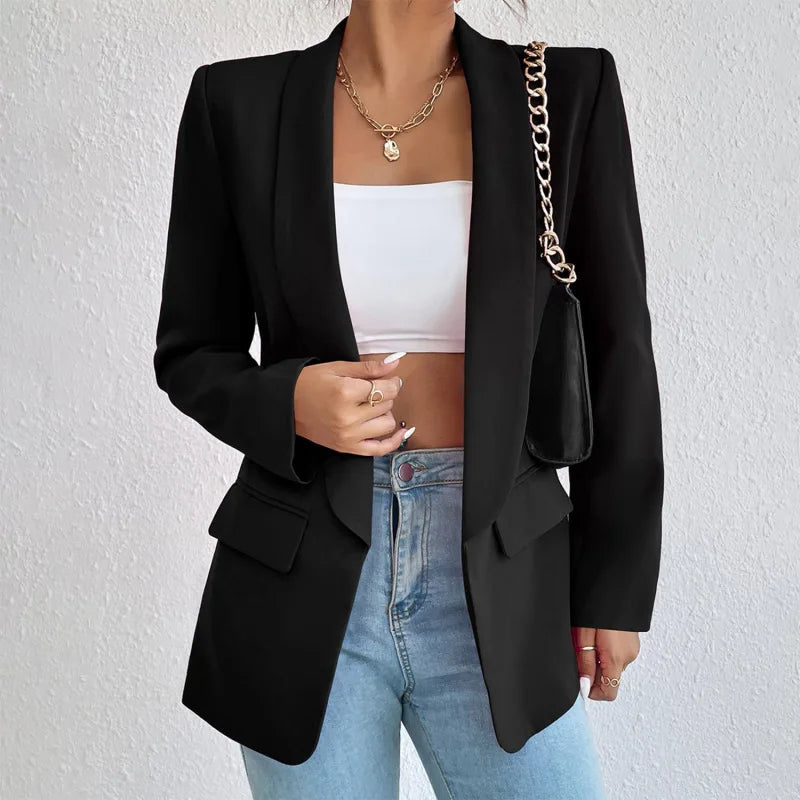 Schmale Jacke mit mehreren Taschen