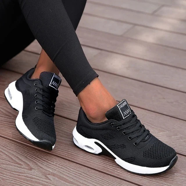 Leichte orthopädische Turnschuhe