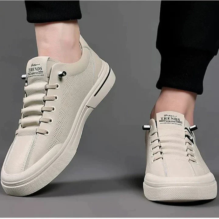 Modieuze herensneaker