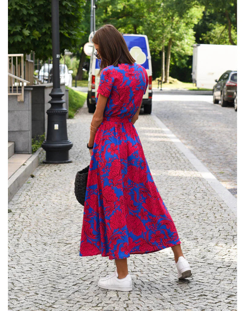 Geblümtes Sommer-Maxikleid mit elegantem V-Ausschnitt