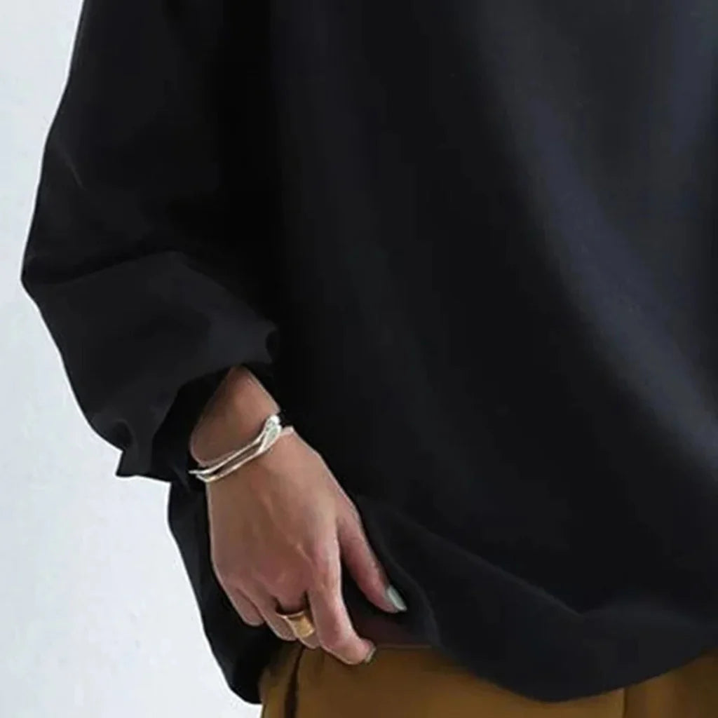 Minimalistisches Loose-Fit-Top Zeitlose Schlichtheit mit Alltagskomfort