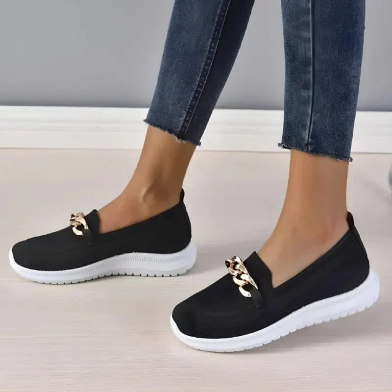 Atmungsaktive, bequeme orthopädische Schuhe