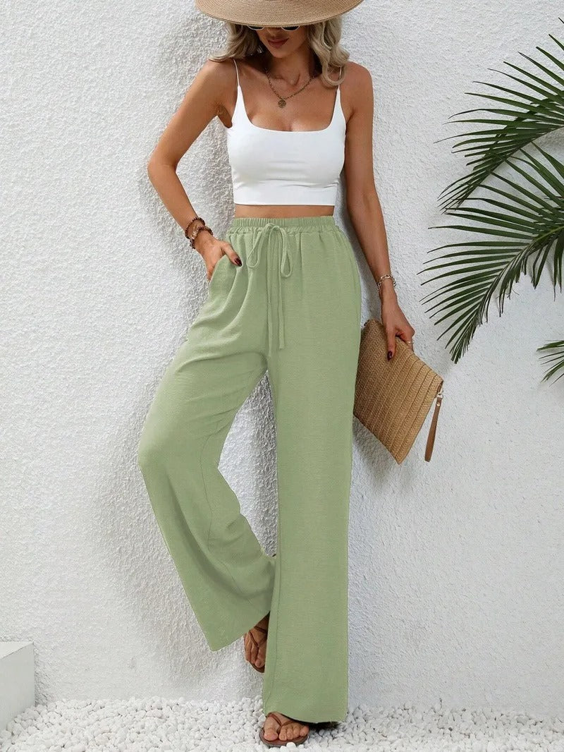 Sommerliche Damenhose mit geradem Bein und elegantem Design