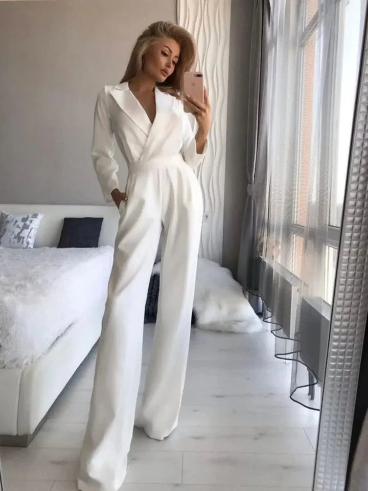 V-Ausschnitt-Jumpsuit mit weitem Bein für Damen