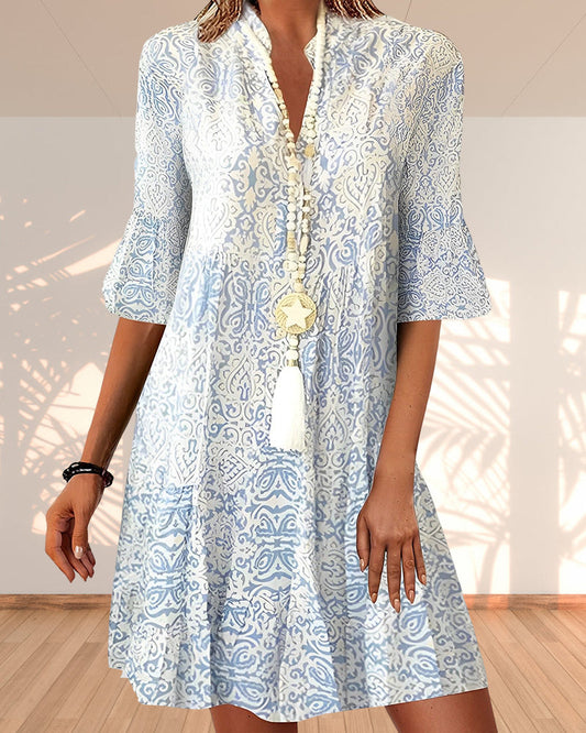 Midi-Kleid mit weitem Schnitt und Boho-Print