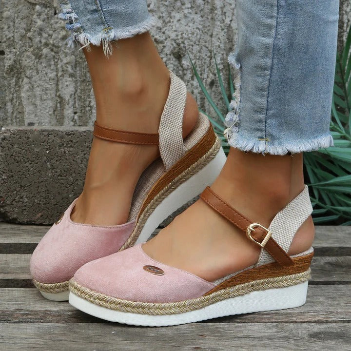 Orthopädische Sandalen mit modischem Design und maximalem Komfort