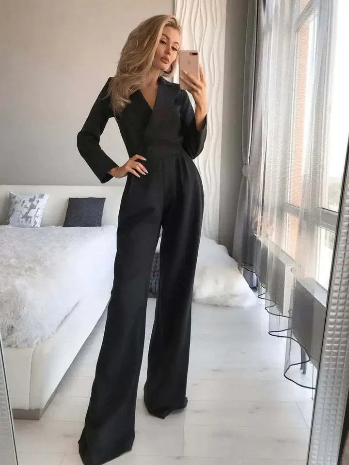 V-Ausschnitt-Jumpsuit mit weitem Bein für Damen