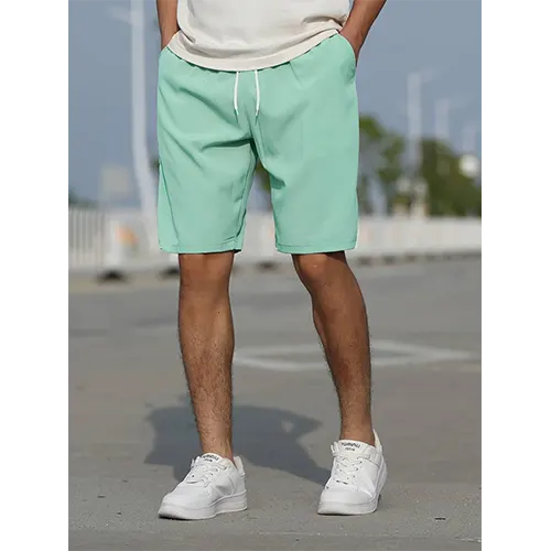 Hoch geschnittene Sommershorts für Männer | Atmungsaktiv