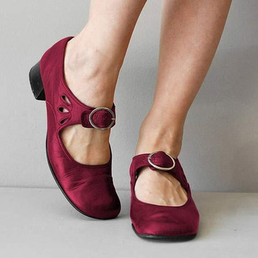Elegante Leder Pumps mit niedrigem Blockabsatz