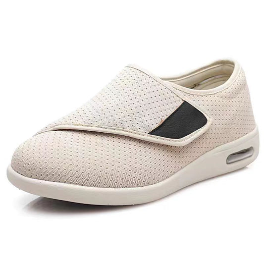 Breite Diabetikerschuhe für geschwollene Füße