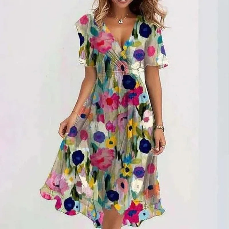 Fließendes Sommerkleid mit Blumenmuster (knielang)