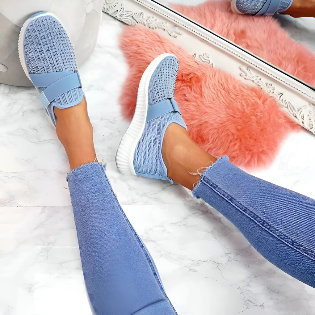 Anpassbare T-Riemen-Freizeitschuhe