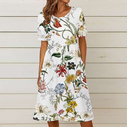 Sommerliches Etuikleid mit Blumenmuster