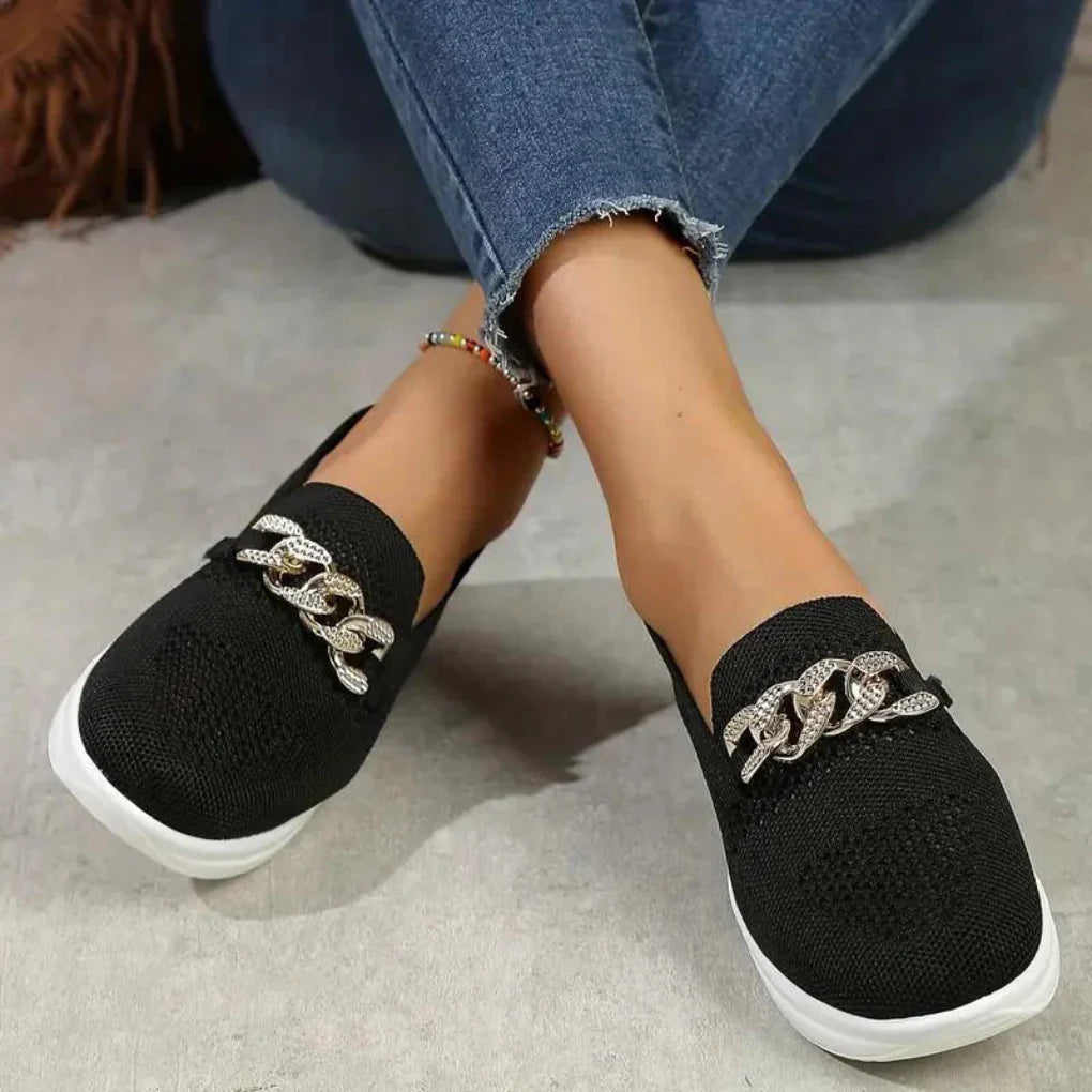 Klassische Slipper für Damen