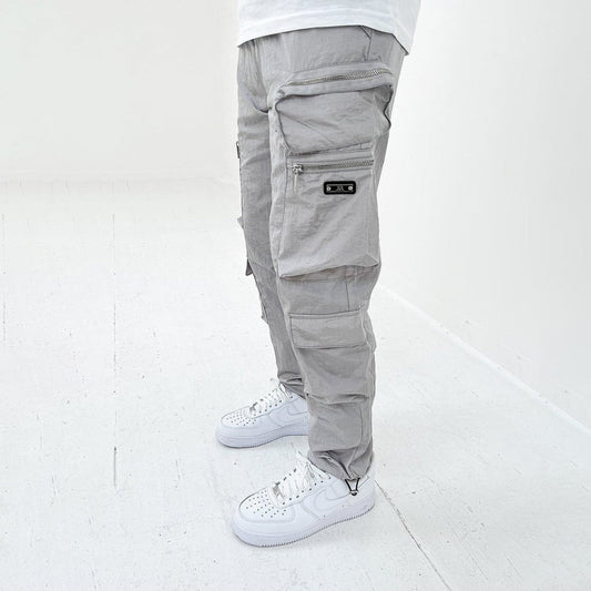 Herren-Cargohose mit klassischer Passform und mehreren Taschen