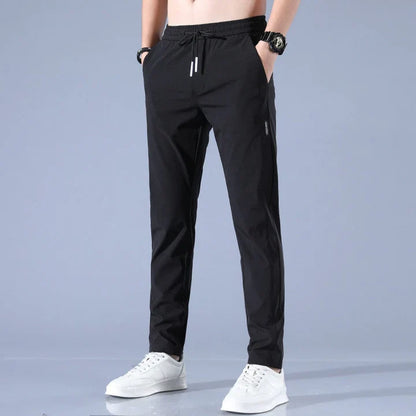 Weiche und bequeme Chinohose für Herren