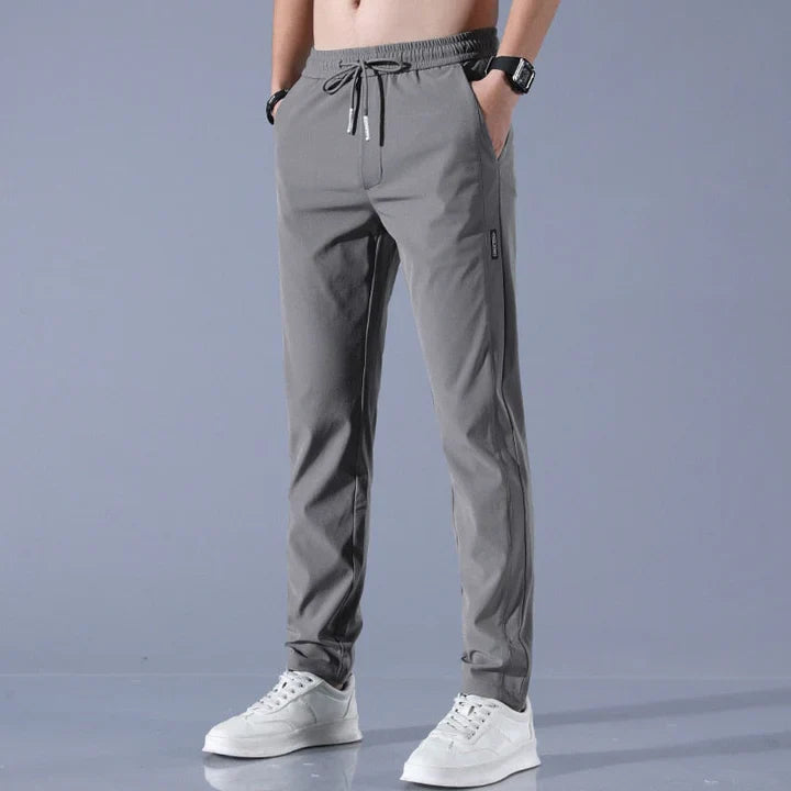 Weiche und bequeme Chinohose für Herren
