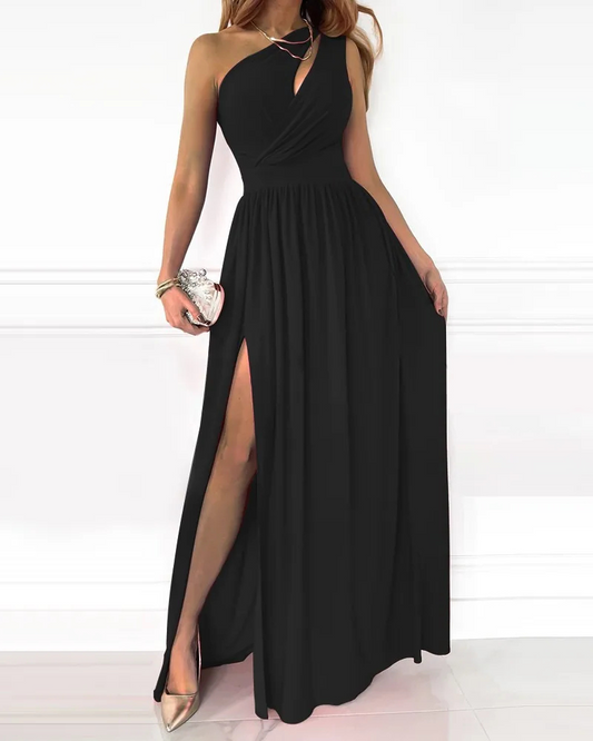 Elegantes Maxikleid mit Hollow-out-Details und Diagonaler Halslinie