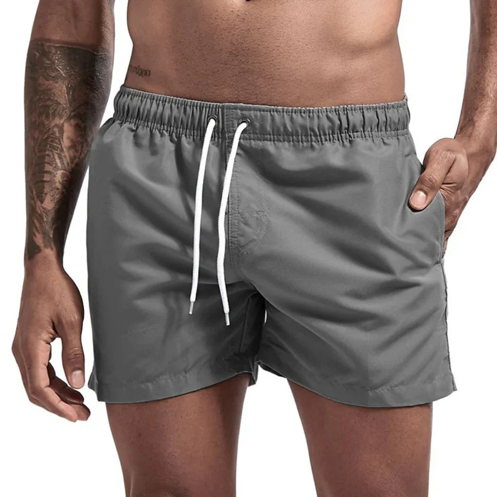 Schnelltrocknende Badeshorts für Herren