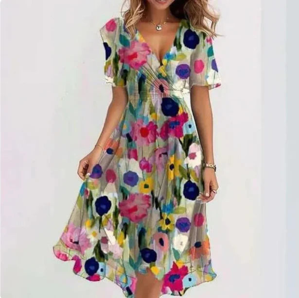 Luftiges Sommerkleid mit Blumenmuster