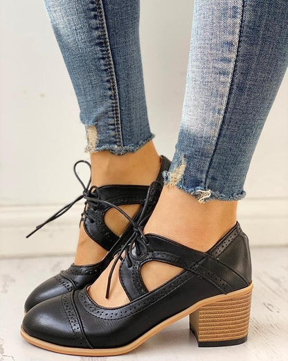 Klassische Brogue-Stiefeletten mit zeitlosem Design